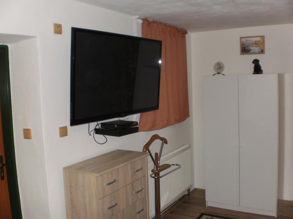 Privat Buk 100 Apartman Jindřichŭv Hradec Kültér fotó