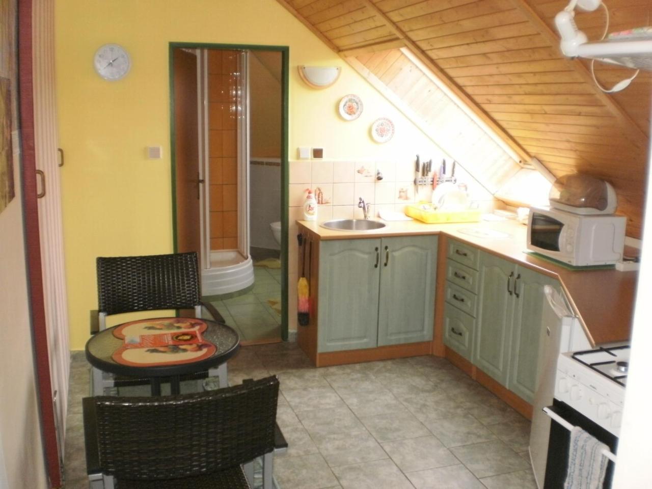 Privat Buk 100 Apartman Jindřichŭv Hradec Kültér fotó